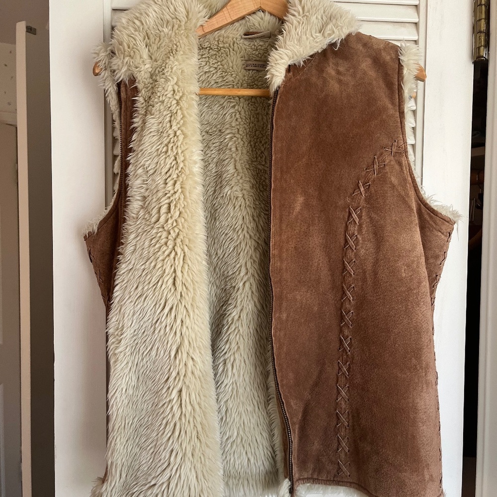 Ruff Hewn Vintage Suede Leather and Sherpa Vest Size L - Picture 5 of 10